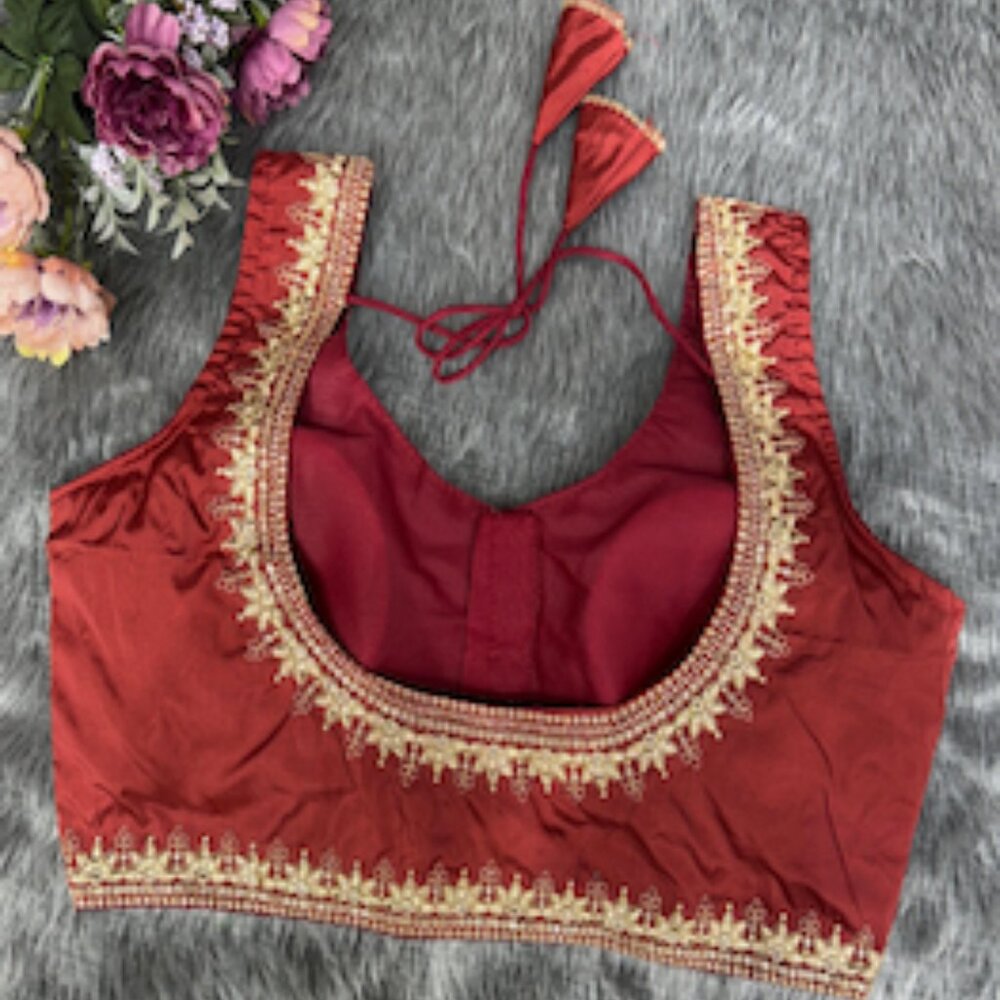 Pattu Silk Saree Blouse - Picture 2 of 2
